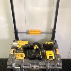 Dewalt 1/2” Torque Wrench Bundle