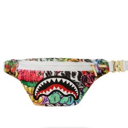 SPRAYGROUND CROSSBODY / LE MONDE DES GRAFFITIS