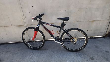 Trek 4900 Bicycle