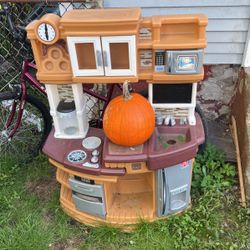 Kids Play Kitchen 
