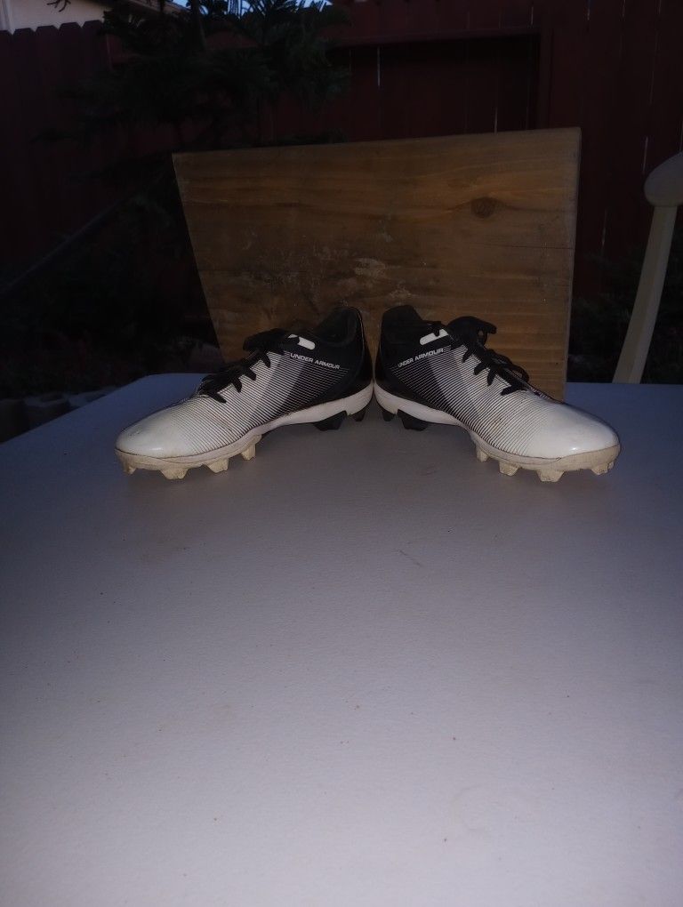 Baseball Shoes 