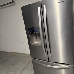 (Price Is $400)Whirlpool Refrigerator