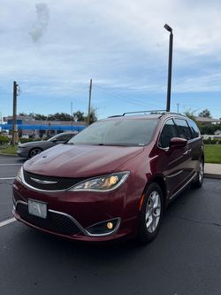 2017 Chrysler Pacifica