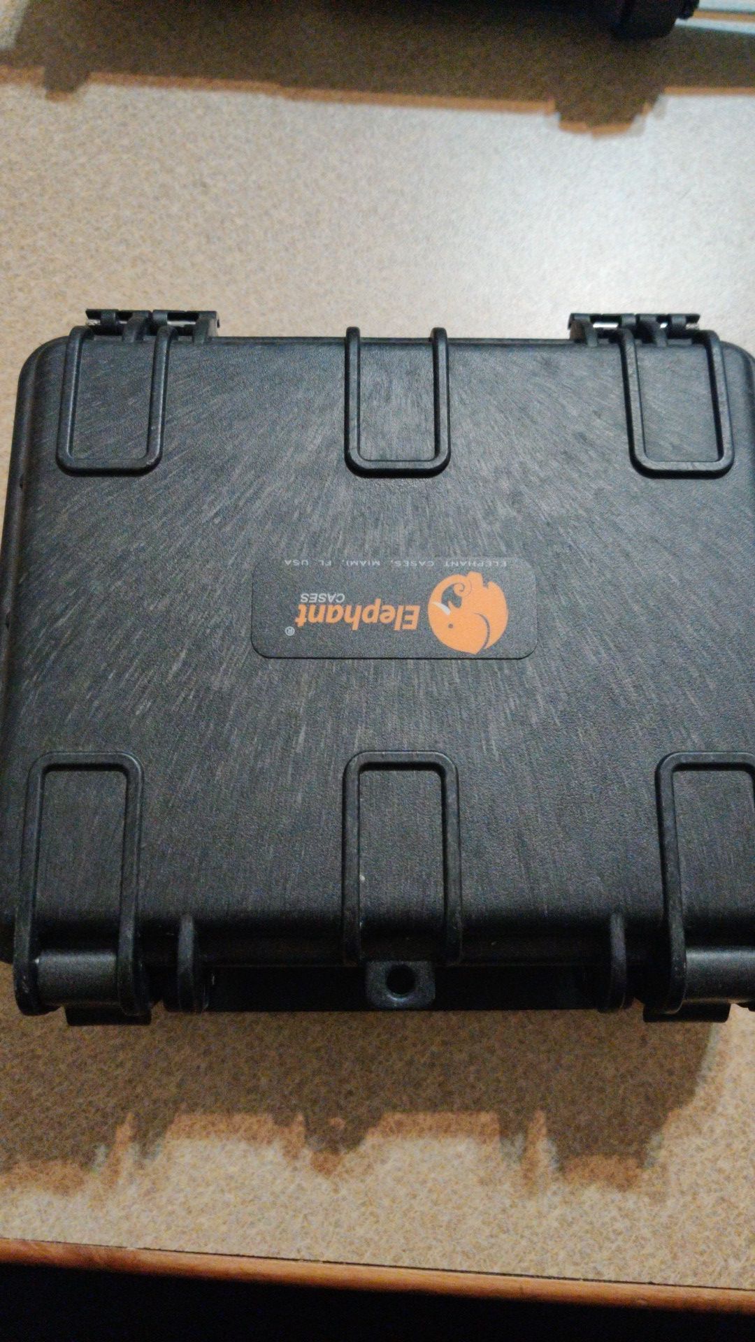 Elephant gun case