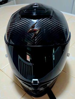 Scorpion exo r1 carbon