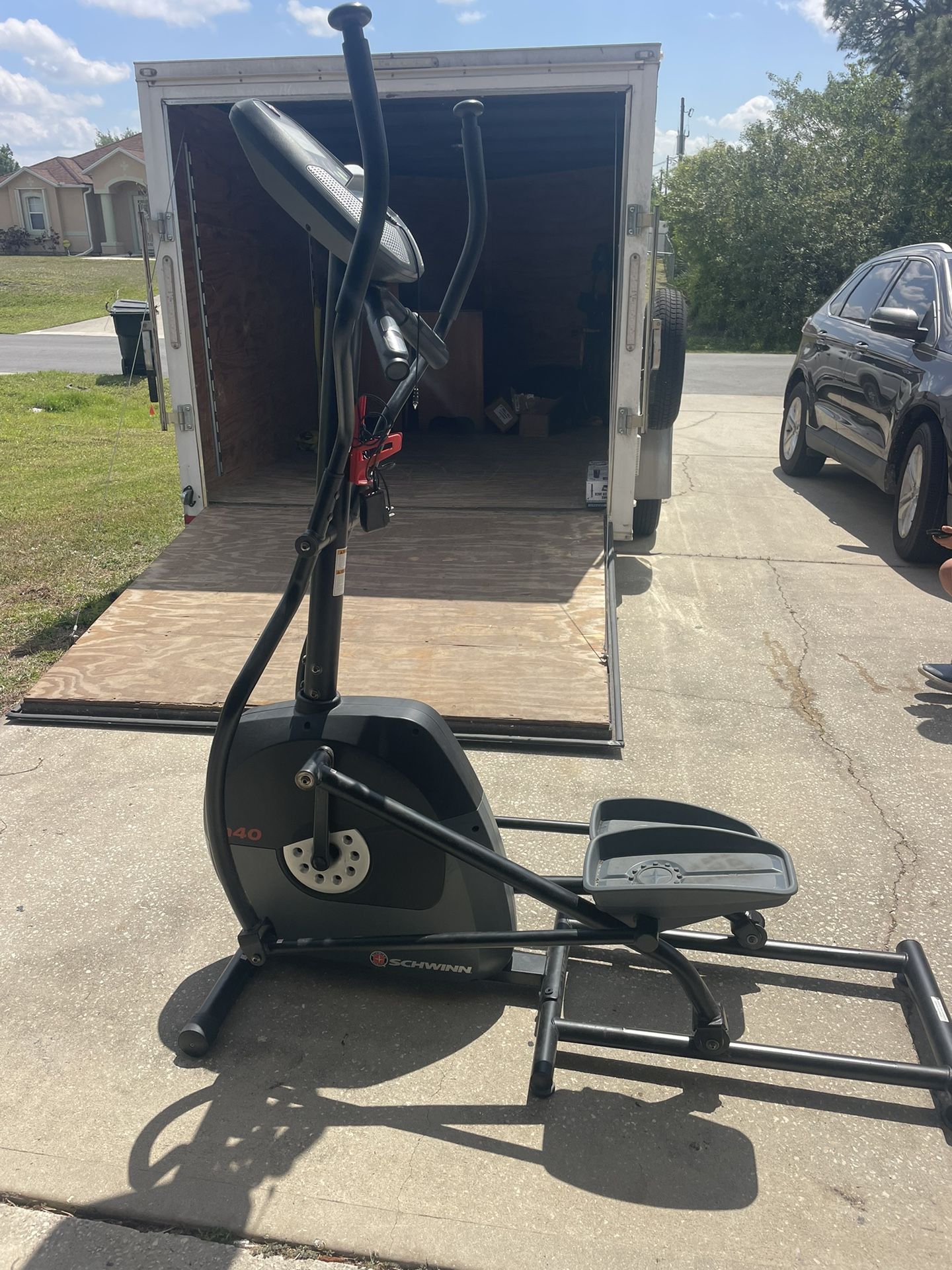 Schwinn A40 Elliptical 