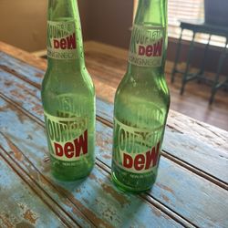 2 Vintage Mountain Dew Green Glass Bottle 12oz 80s-90 Logo