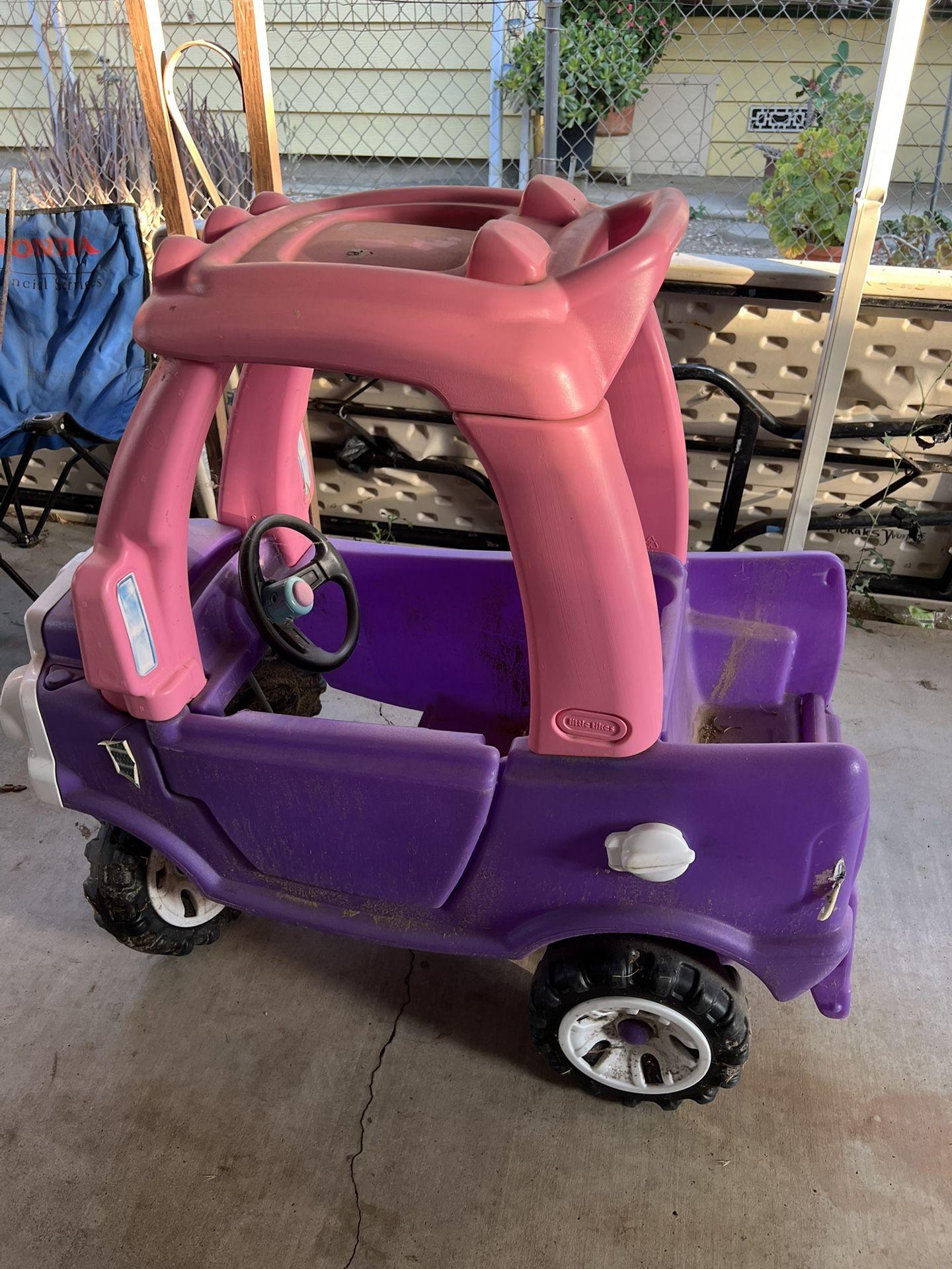 Little Tikes Truck