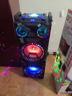 Karaoke Speaker Whit Color Lights..open Box