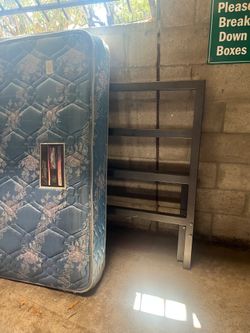 Beautyrest Queen mattress & frame
