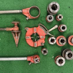 RIDGID Pipe Threader Die Head Set Threading Dies