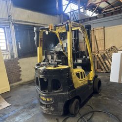Hyster Forklift 