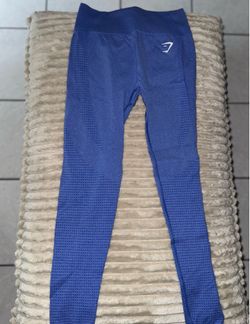 Gym shark leggings