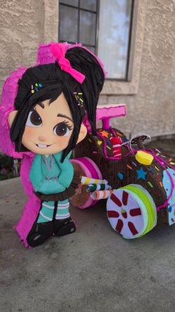 Pinatas de diseños
