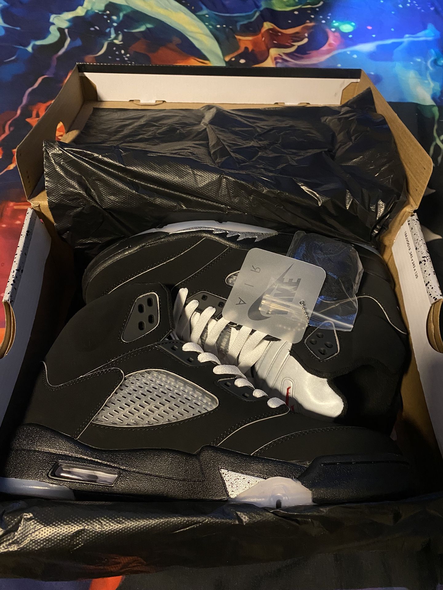 Jordan 5 Metallics Need gone by oct 8th