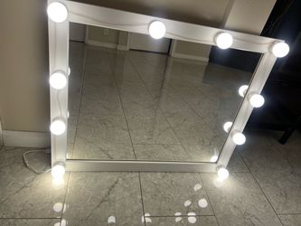 Vanity Mirror with Lights