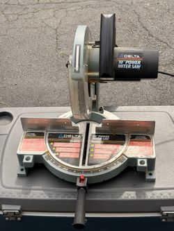 Delta 10” Miter Saw – Works Great – Ready for Projects