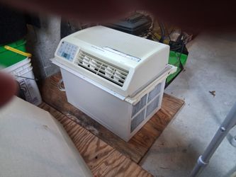 Air Conditioner  Haier 6000 BTU