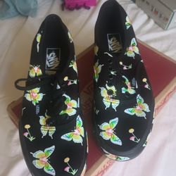 Vans morph Blackout Shoes