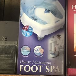 Conair Deluxe Massaging Foot Spa 