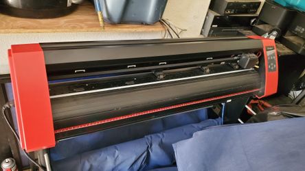 Vinyl Cutter 26"