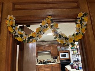 Garland artificial flowers