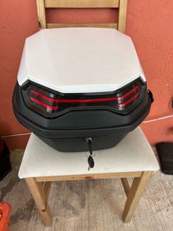 Motorcycle Luggage Carrier