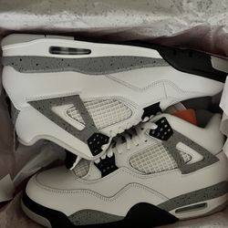 Brand new Jordan 4 “cement” Only 3 pairs left!! Taking best offers