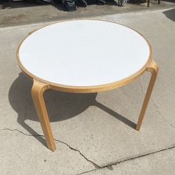 Round Breakfast Table Set With 4 Or 6 Chairs