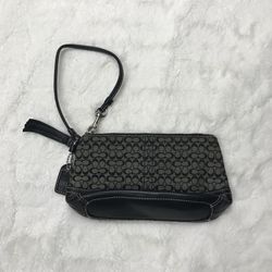 Coach Wristlet Black
