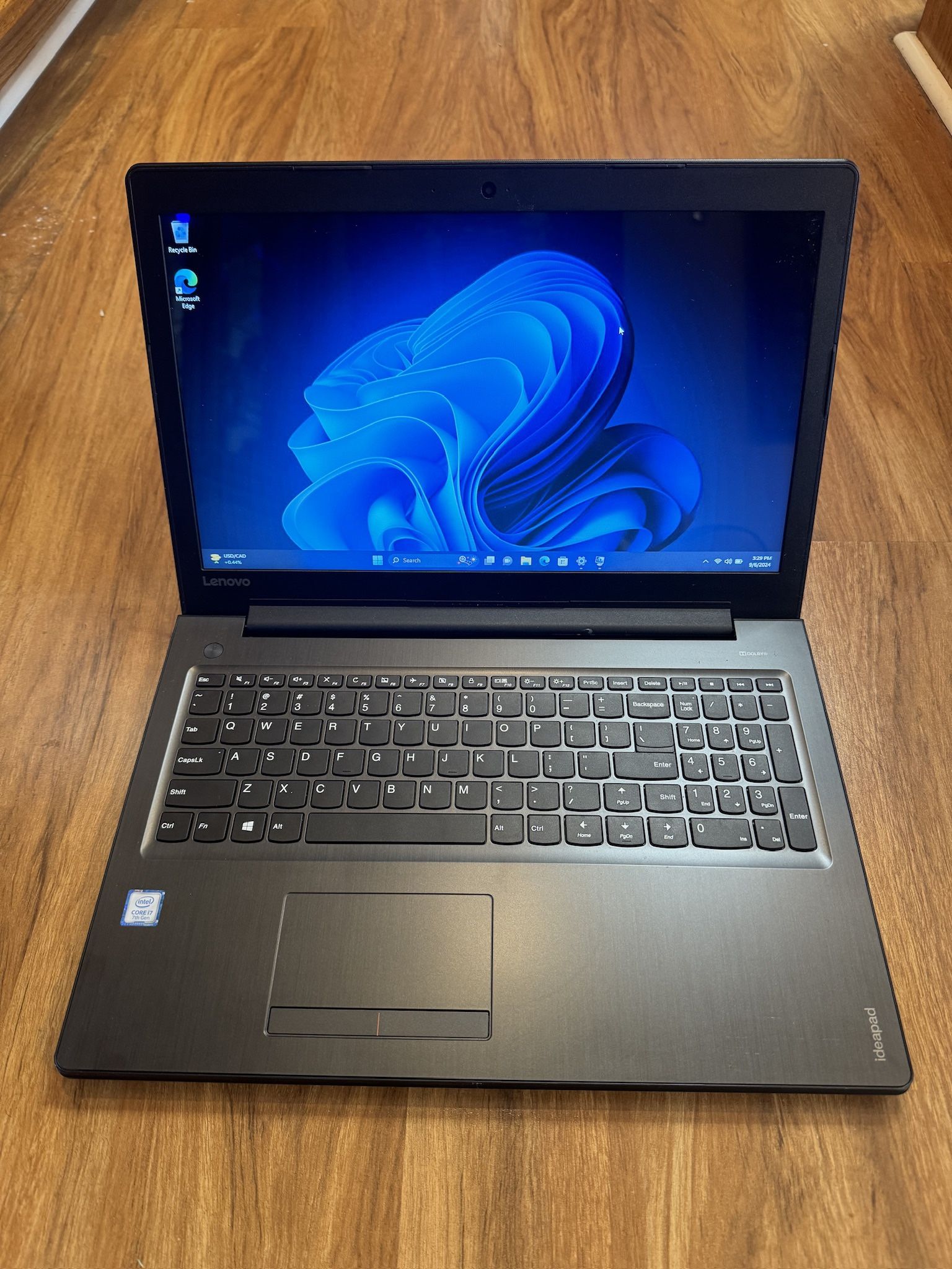 Lenovo ideapad 310 core i7 7th gen 12GB Ram 256GB SSD Windows 11 Pro 15.6” HD Screen Laptop with charger in Excellent Working condition!!!!!  Specific