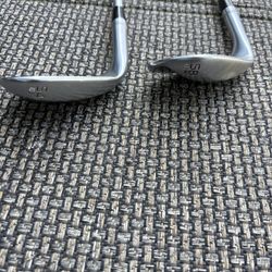 [For Sale] Two Titleist Vokey SM9 Wedges (54,58)