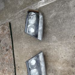 2004 JEEP Grand Cheroke Headlamps 