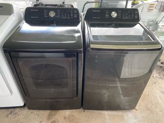 XL capacity Samsung washer and electric dryer