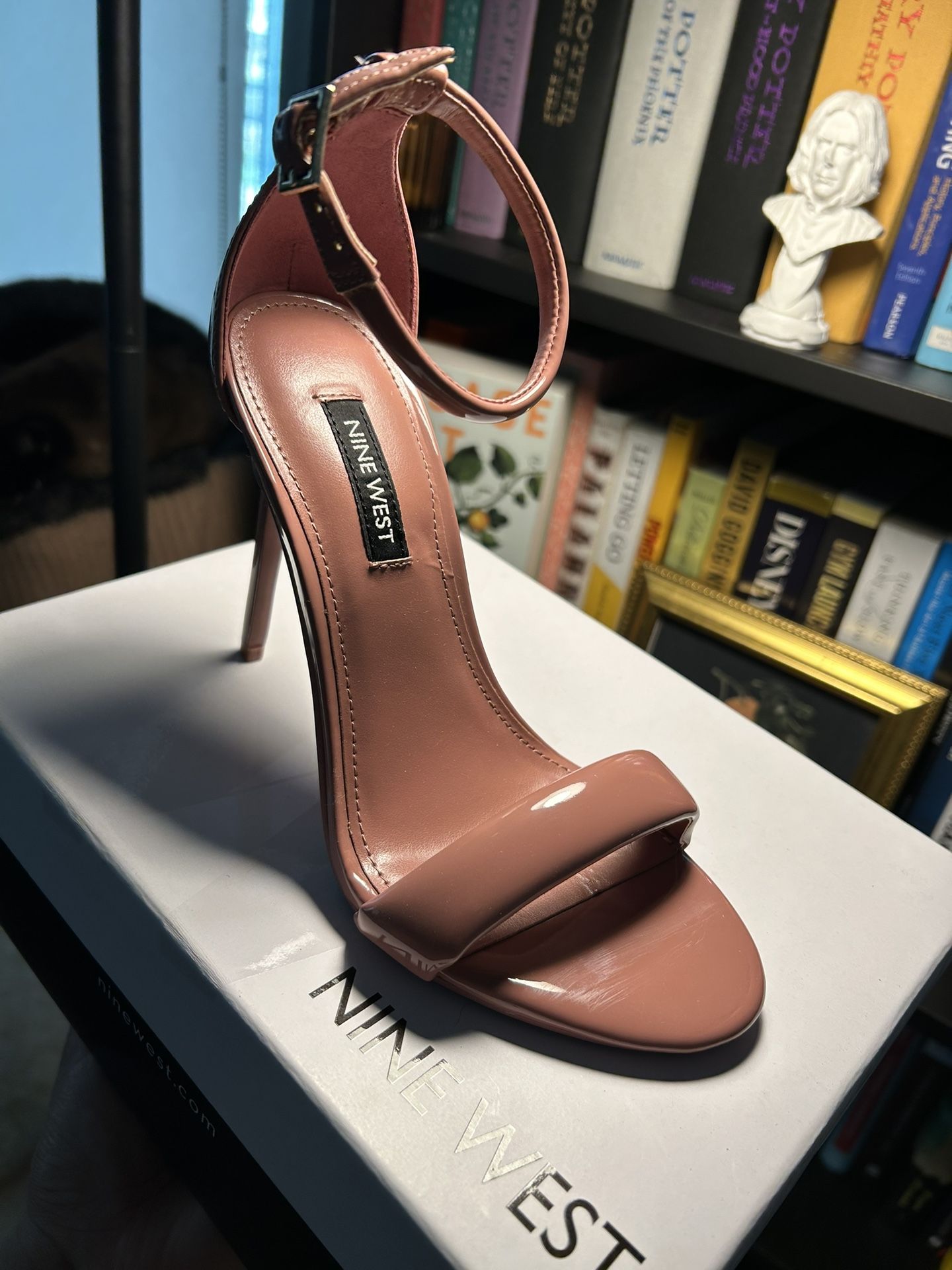 Nine West Pink Heels (Mauve) Size 5M
