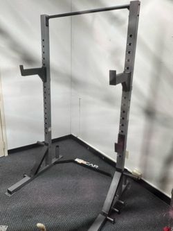Cap fitness weight rack