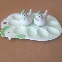 Easter Egg Serving Platter With Salt & Pepper 