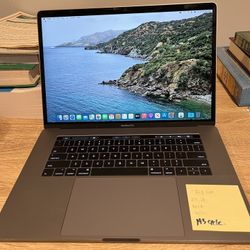 MacBook Pro 2017 15” Retina display And Touchbar 