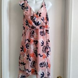 a new day Flowered Dress. Asymmetric Target Dress. Spaghetti Straps Dress. Vestido Floreado de tirantes.