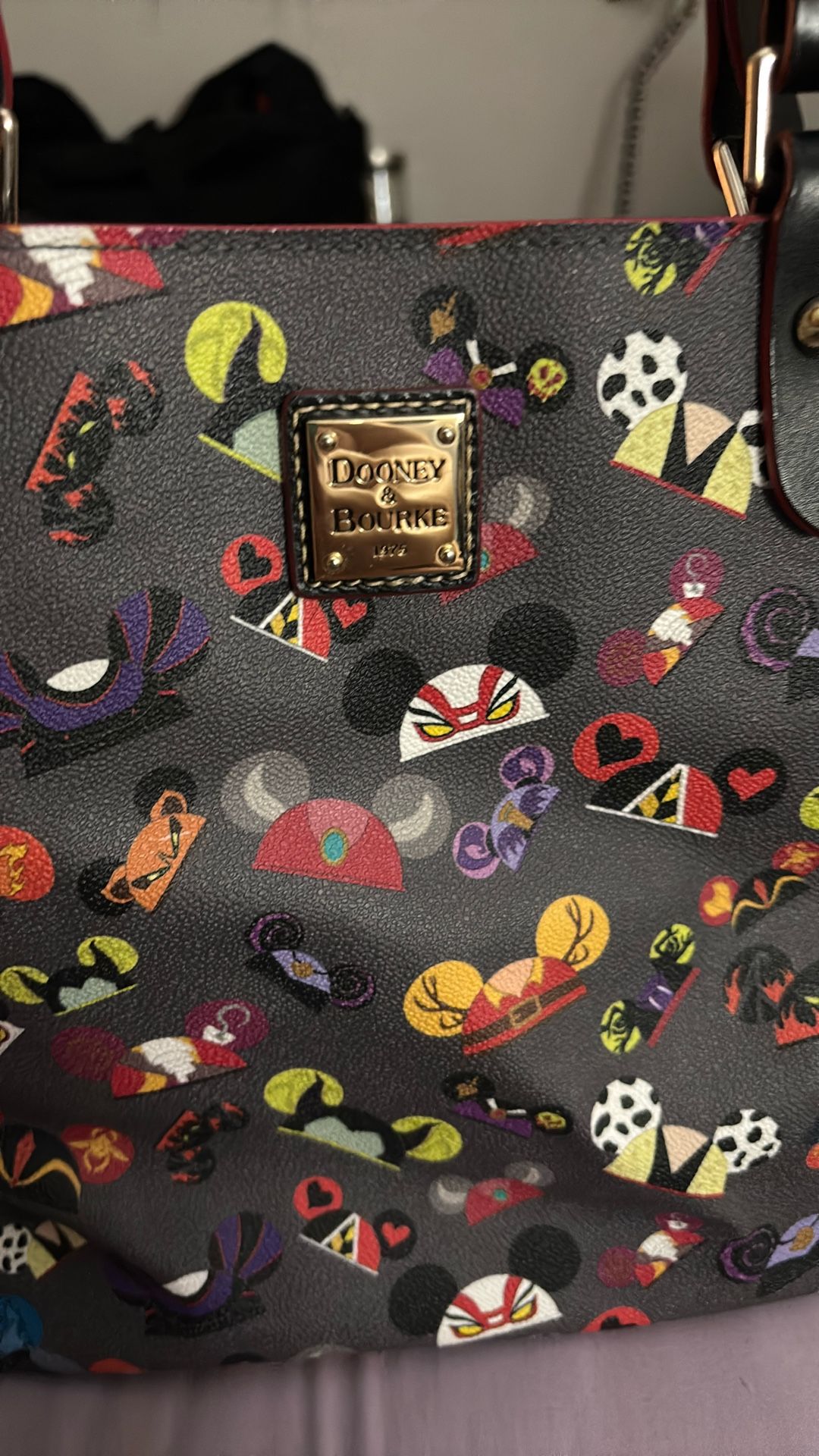 Disney Villains Dooney And Bourne Bag