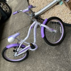 girl’s SCHWINN bike