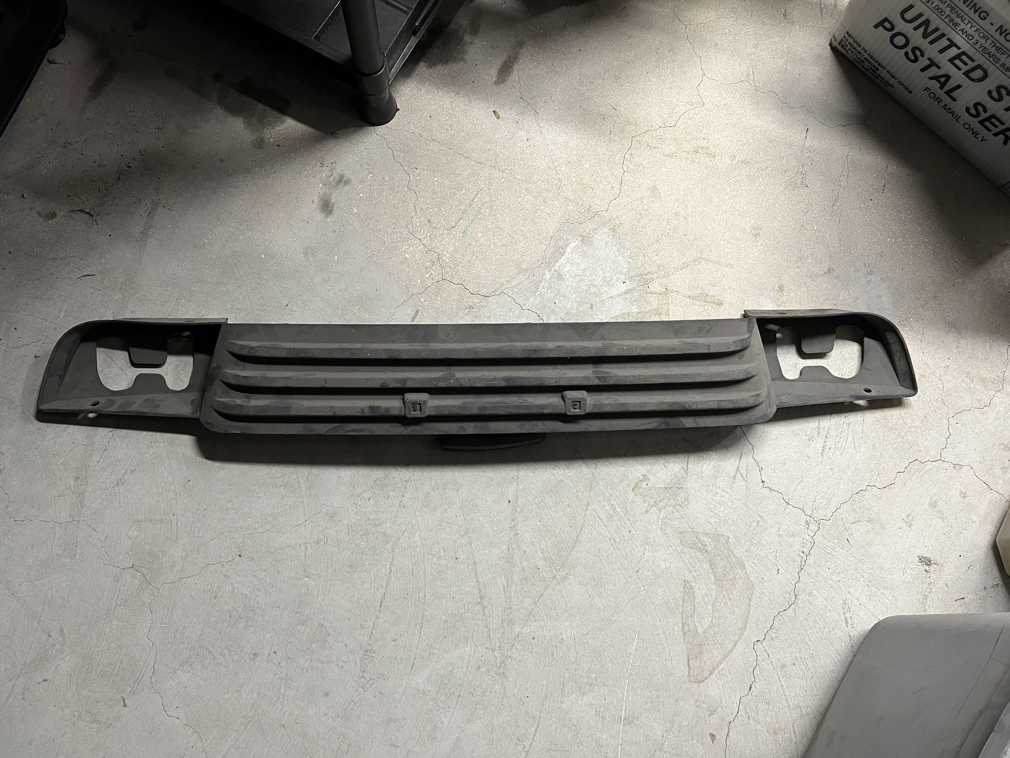 2007-2014 GMC Yukon XL Front Lower Grille 1(contact info removed)