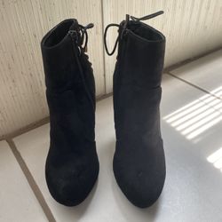 Botas