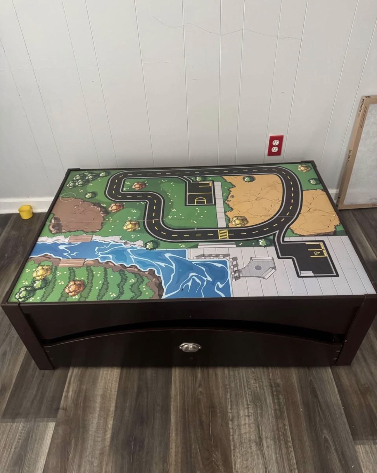 Kids Play Table