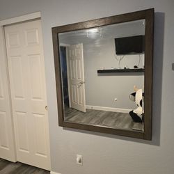 Beautiful Queen Bed Set