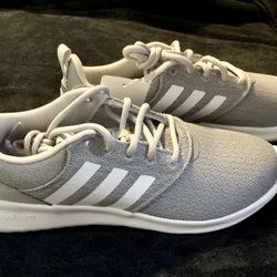 Adidas Shoes Size 7