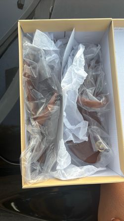 Micheal Kors sandals