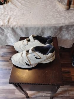 Men's shoes