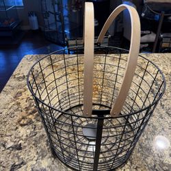 Metal Basket With Handles **LIKE NEW**