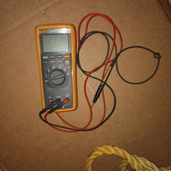 Fluke 3000